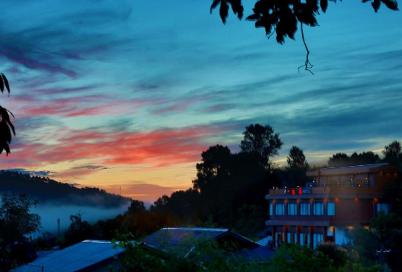 Essence Motel Kalaw Exterior foto